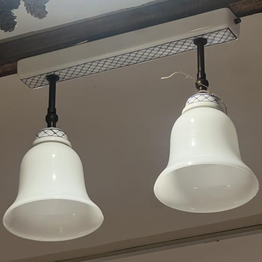 mediteransky rucne malovany vzor modre stropne svietidlo nastavitelna nastenna lampa rustikalne talianske aldo bernardi lampy.jpg